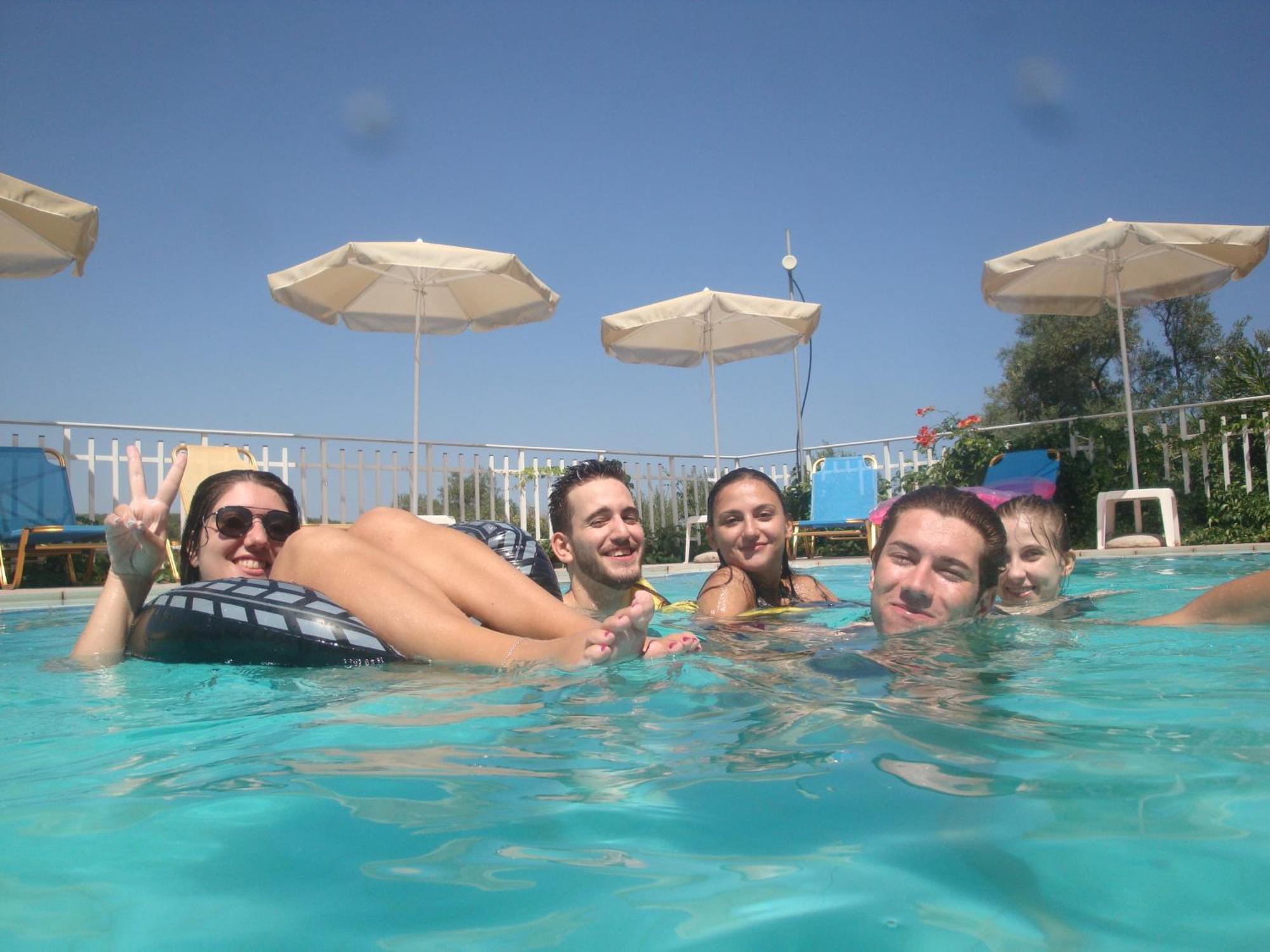 Calamon Apartments Episkopi  Ngoại thất bức ảnh