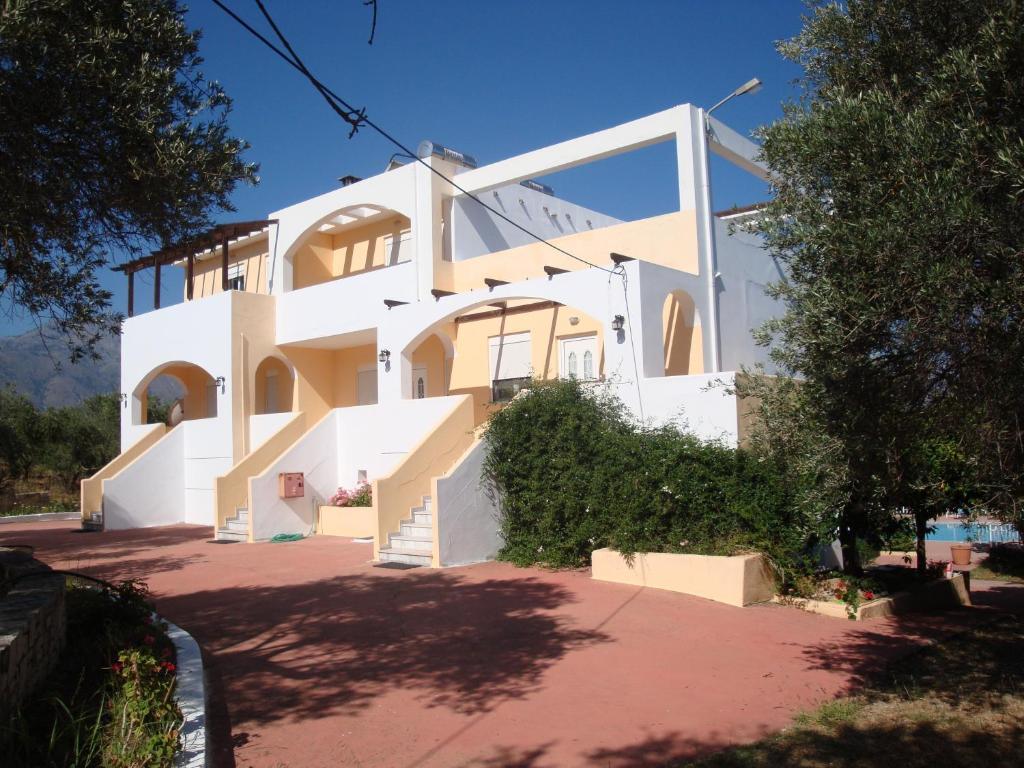 Calamon Apartments Episkopi  Ngoại thất bức ảnh