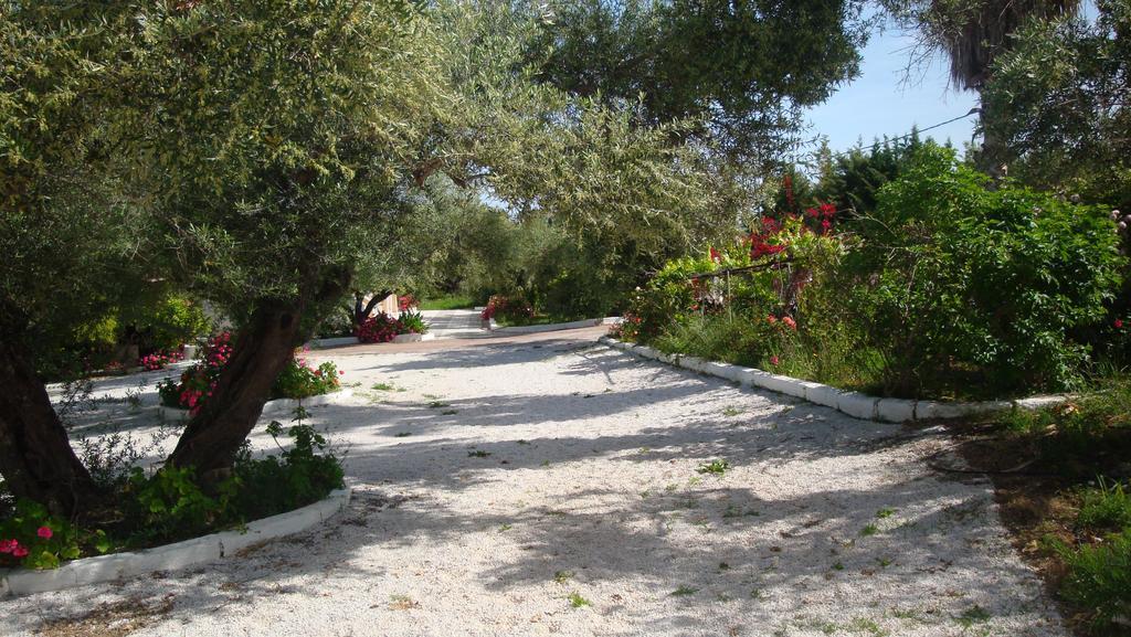 Calamon Apartments Episkopi  Ngoại thất bức ảnh