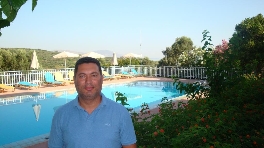 Calamon Apartments Episkopi  Ngoại thất bức ảnh