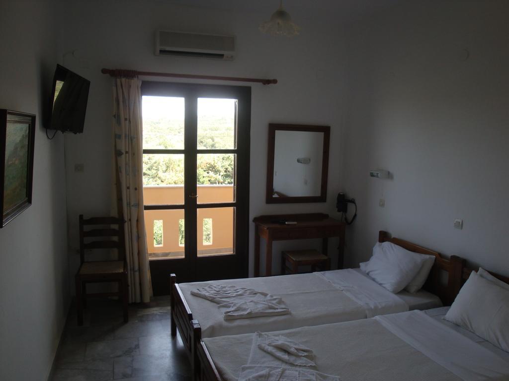 Calamon Apartments Episkopi  Ngoại thất bức ảnh