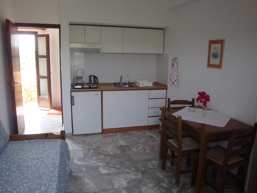 Calamon Apartments Episkopi  Ngoại thất bức ảnh